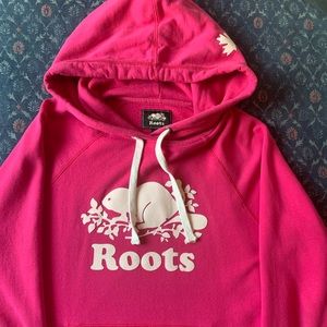 Roots kanga style hoodie size womens medium. Hot pink with white details.